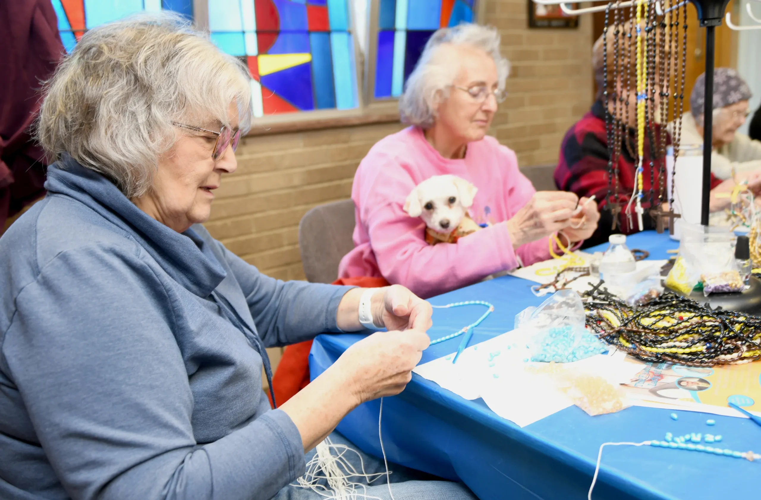 f23b071e-6271-4a48-947e-c61328542c7c-the_rosary_makers_15